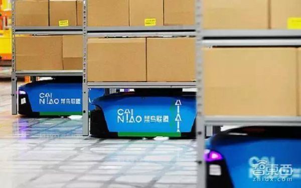 京東菜鳥物流戰(zhàn)互掐 機器人已展開決斗！