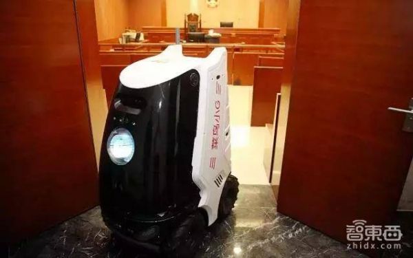 京東菜鳥物流戰(zhàn)互掐 機器人已展開決斗！